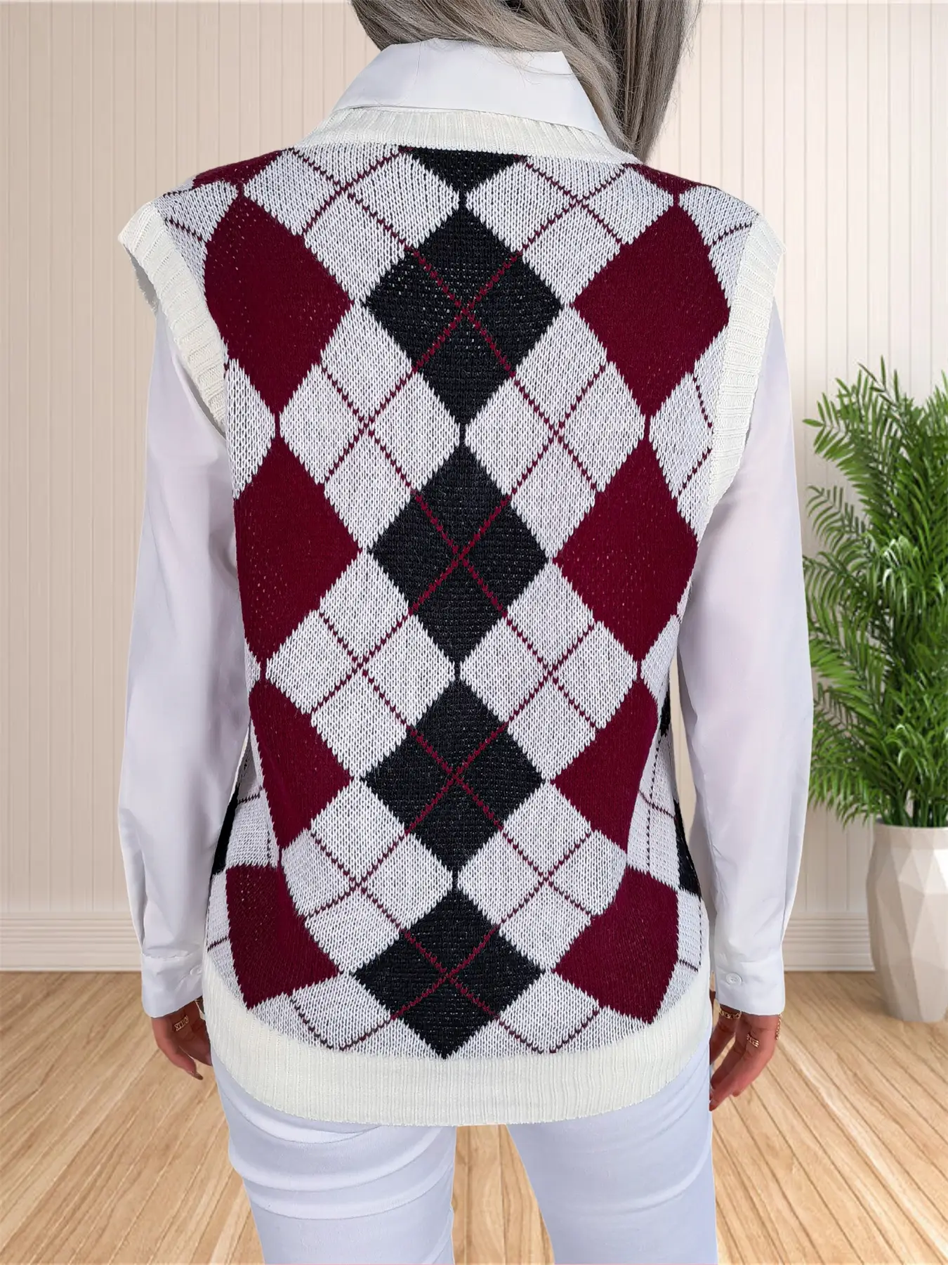 Womens Loose VNeck Preppy Style Argyle Plaid Knitted Sweater Vest product view