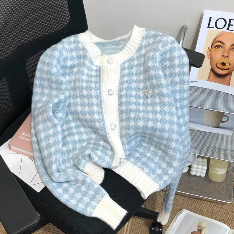 Plaid Knitted Cardigan Women Sweet Style Crew Neck Long Sleeve Autumn Regular Length Button Closure detail