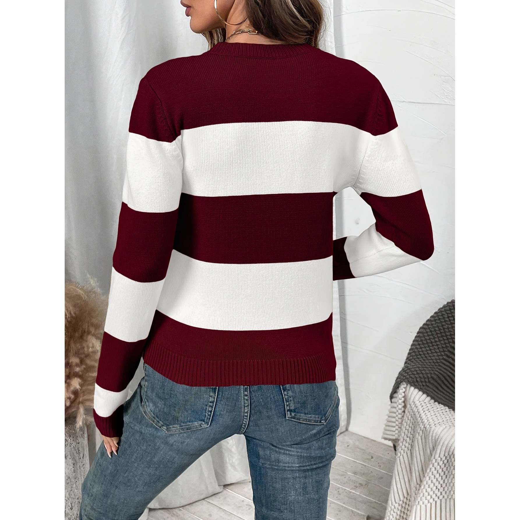 Womens Striped Crew Neck Regular Length Long Sleeve Knit Sweater Warm Breathable Casual Style detail