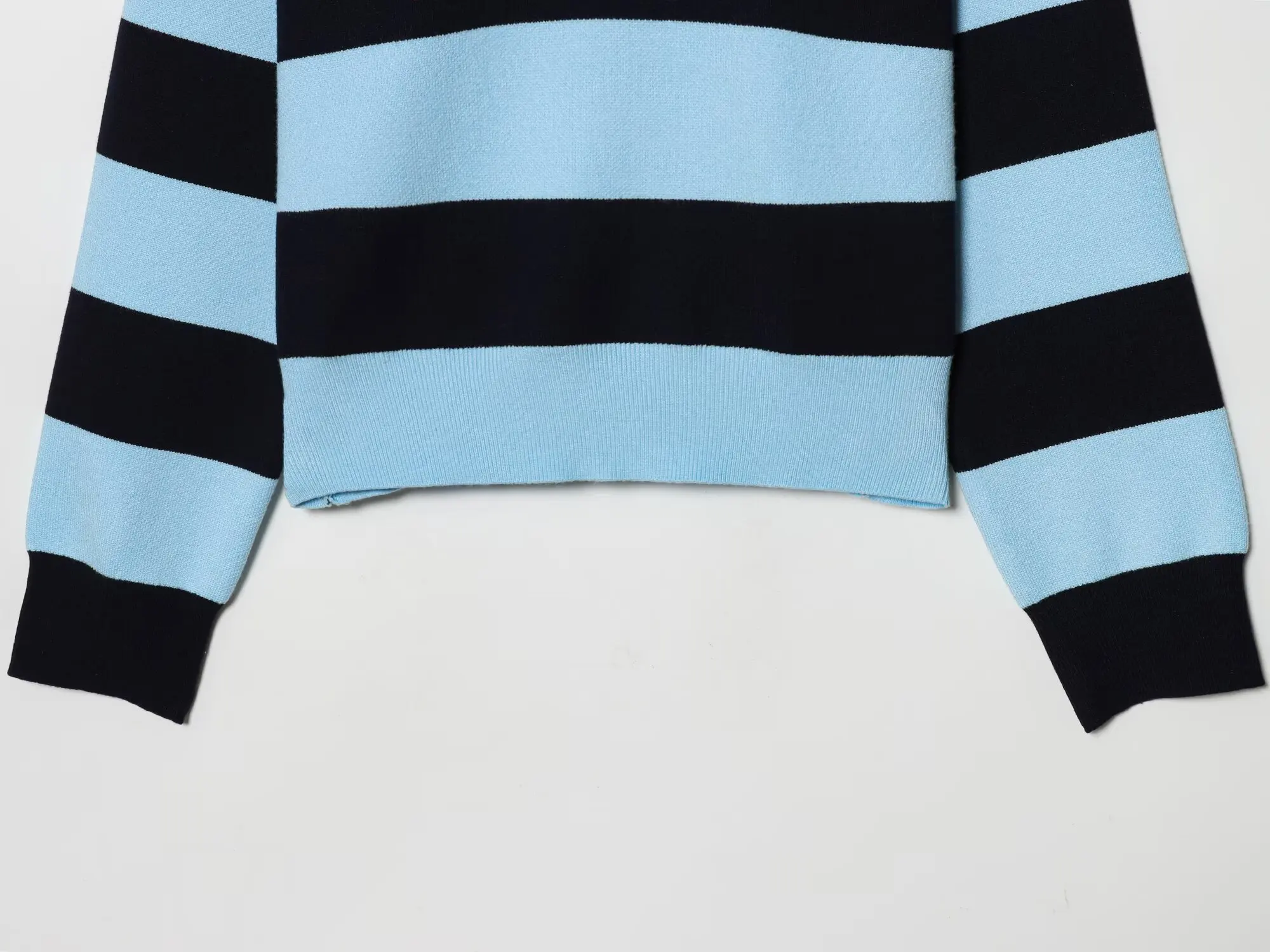 Womens New Knitted Striped Sweater Polo Neck Pullover Fashion Loose Elegant Warm Young Women Sweater Street detail