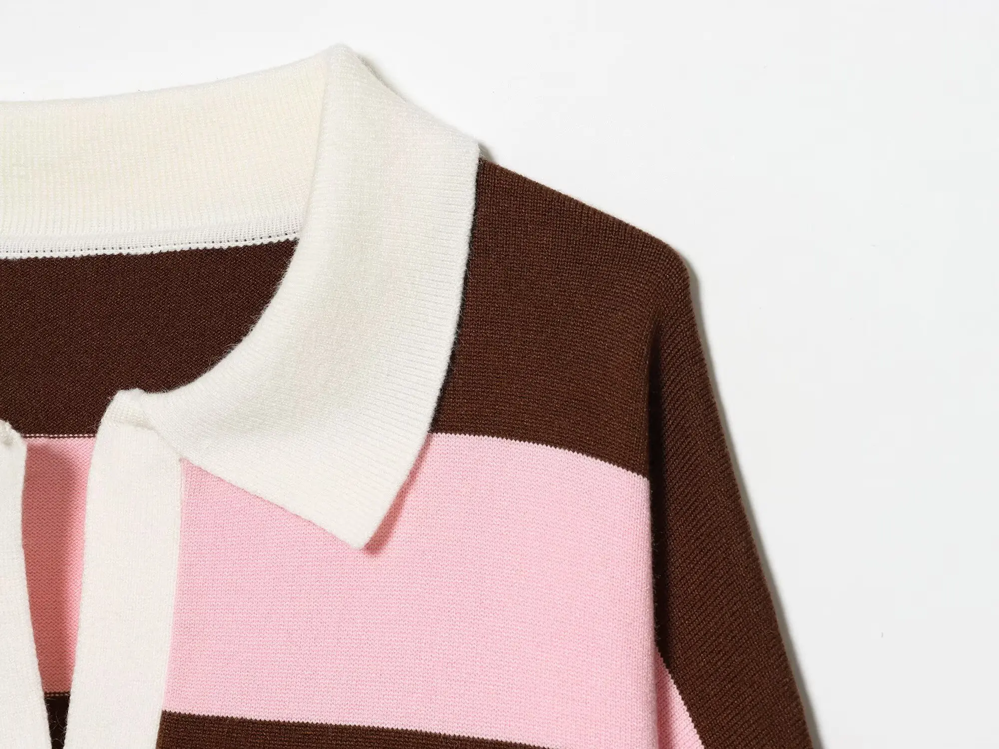 Womens New Knitted Striped Sweater Polo Neck Pullover Fashion Loose Elegant Warm Young Women Sweater Street detail