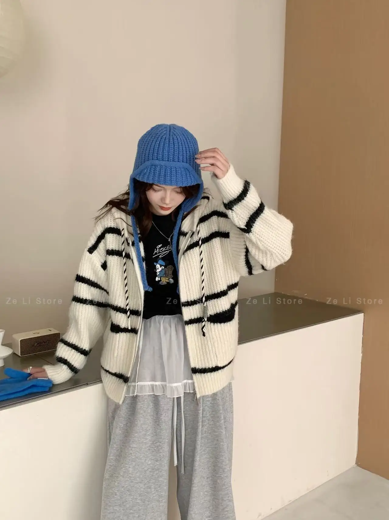 Loose Womens Zipper Knitted Sweater Striped Hooded Color Block Autumn Winter Outerwear Casual Comfortable Lazy Style Top detail