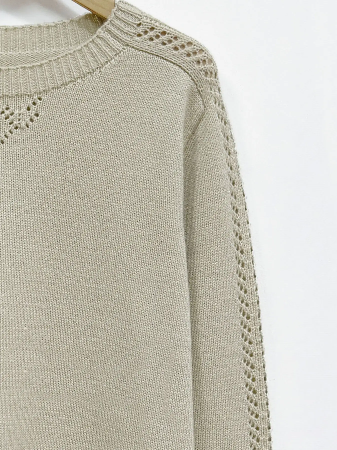 New Spring and Autumn Elegant Hollow Knitted Sweater Womens Loose Round Neck Long Sleeve Sweater Casual Outerwear Top Date Gift product view