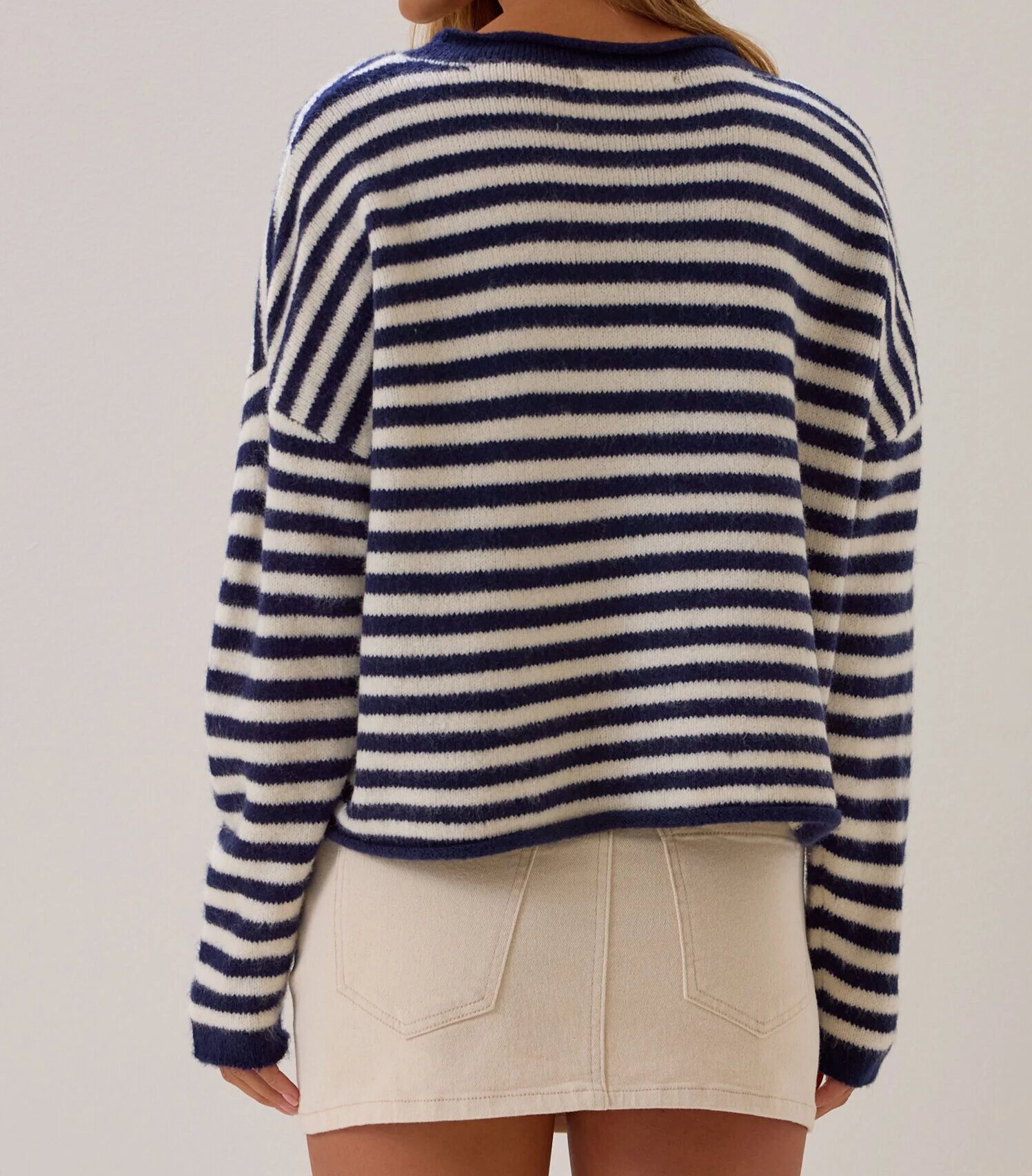 Custom Womens Stripe Crew Neck Button Down Drop Shoulder Loose Cropped Long Sleeve Soft Knitted Cardigan Sweater product view