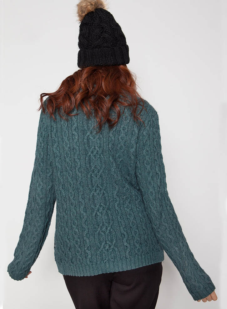 38 Viscose35 Nylon22 Merino Wool5 Alpaca Cable Womens Knitted Sweater detail