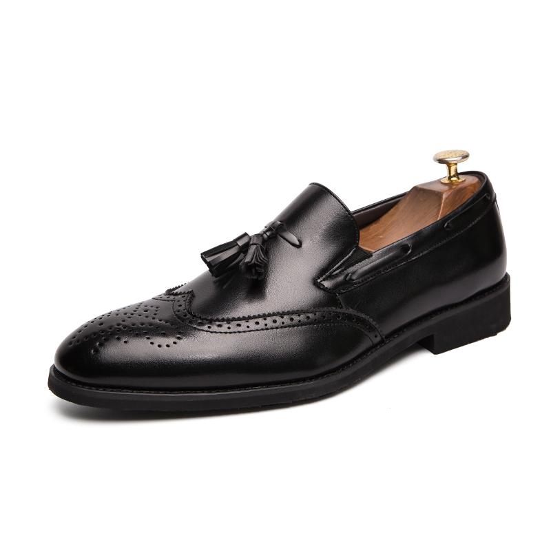 Men Leather Loafers Brand Shoes Classic Tassel Brogue Mans Footwear Formal Shoes Casual Bullock