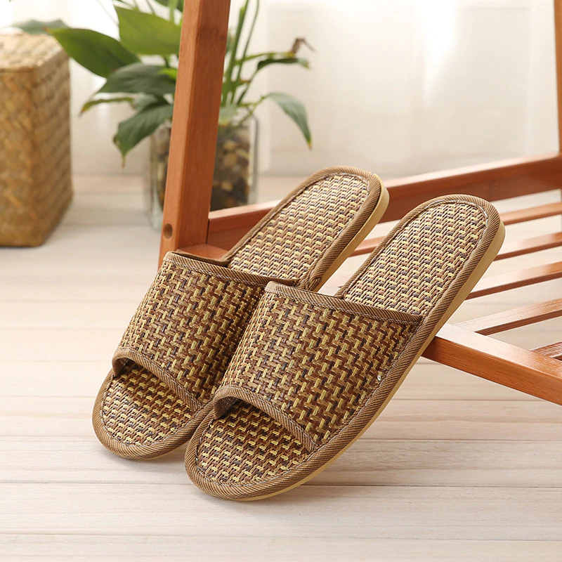 Bamboo Weaving Straw Slippers Summer Couple Anti-slip Sandals And Slippers Men's Home Indoor Wooden Floor Mat Slippers