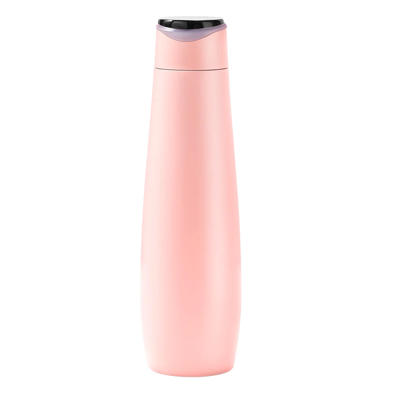 The new intelligent thermos cup displays the temperature, and the outdoor intelligent water cup