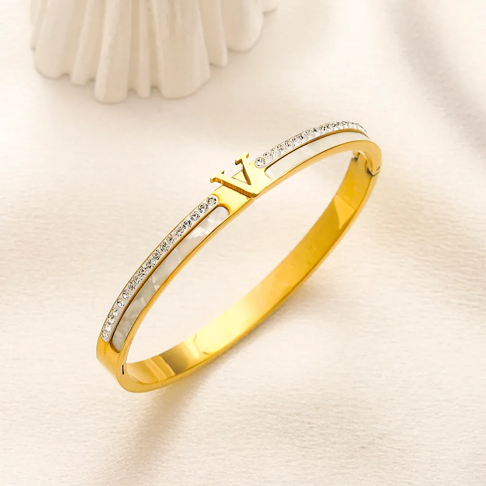 Fashionable Bracelets Bangle for Women, Letter Bracelet Crystal, 18K Gold Plated Stainless Steel, Wedding Lovers Gift Jewelry