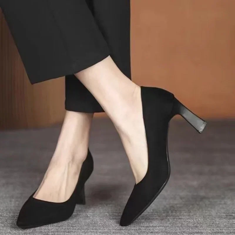 Women's High Heels Retro Fashion Pointed Sexy High Heels