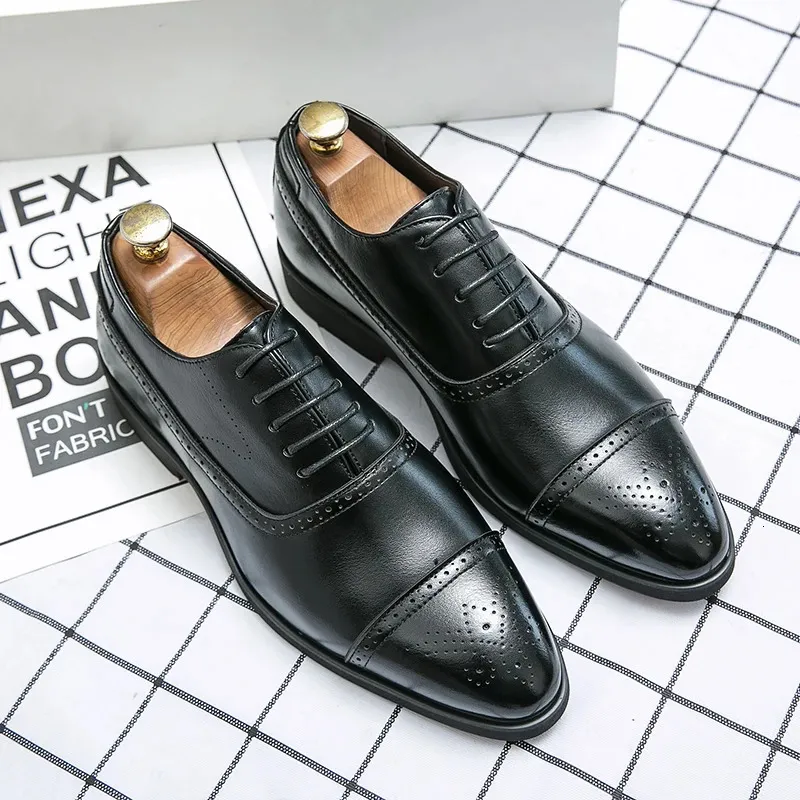 Business Formal Leather Shoes Mens Fashion Casual Dress Shoes Classic Italian Formal Oxford Shoes For Men