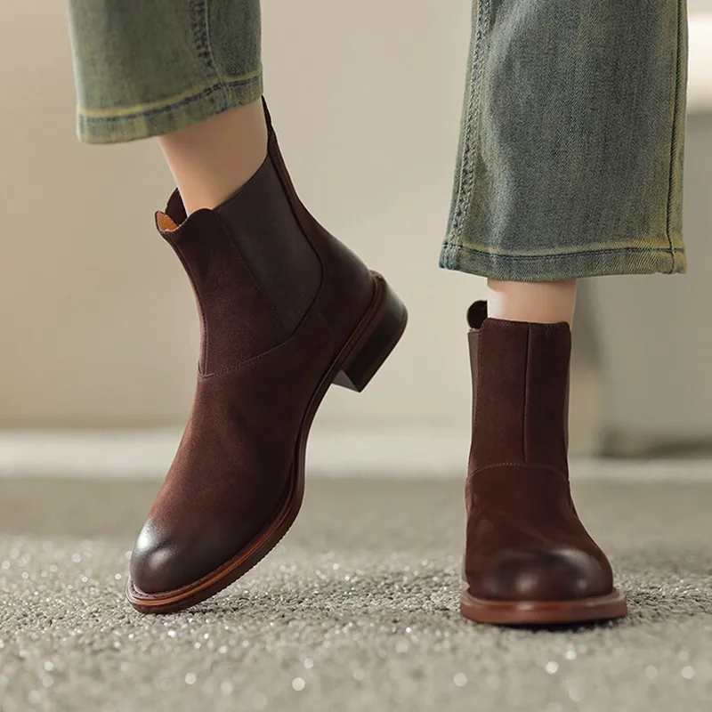 Autumn/Winter Women's Round Toe Low Heel Genuine Leather Chelsea Boots Retro Style Ankle Footwear
