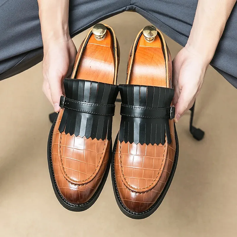 Spring Autumn Fashion Trend Casual Men Shoes Business British Formal Dress Real Leather Shoe Wedding Brogue Loafers Oxfords