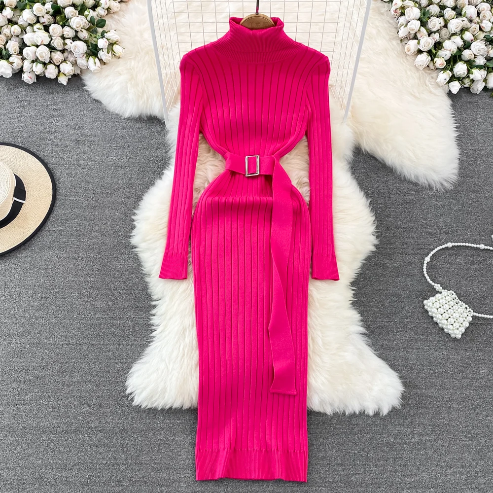 Rose-red 