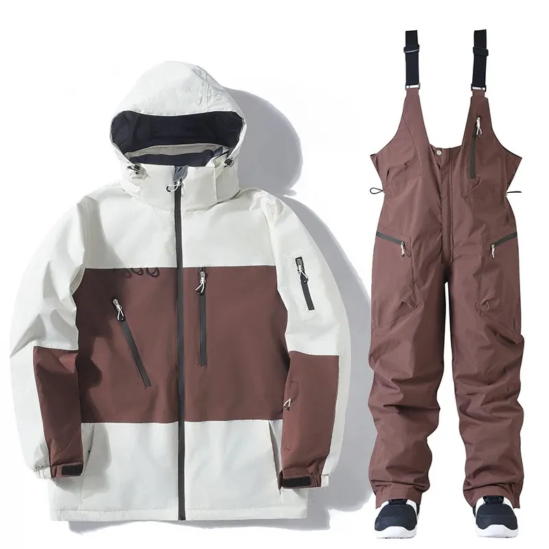 Red-brown 