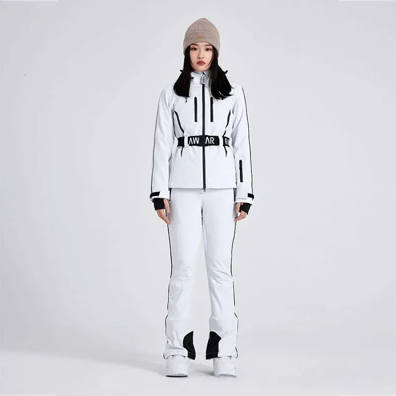 Winter Snowboard Clothes Alpine Sports Ski Costume Male Outdoor Women Skiing Suites Waterproof Windproof Snow Jackets Pants
