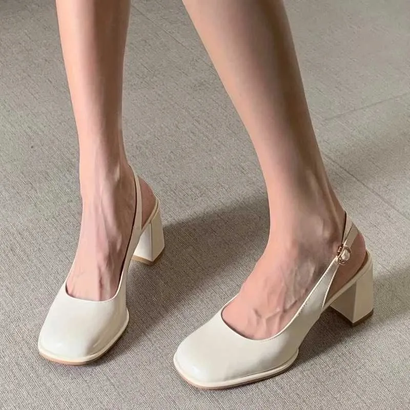 Women's Chunky Heel Patent Leather Mary Jane Party Buckle Back Comfortable Elegant Shoes