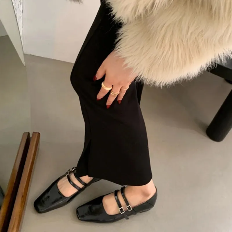 Women's Fashion Square Toe Shallow Mary Jane Ballet Flat Heel Casual Footwear