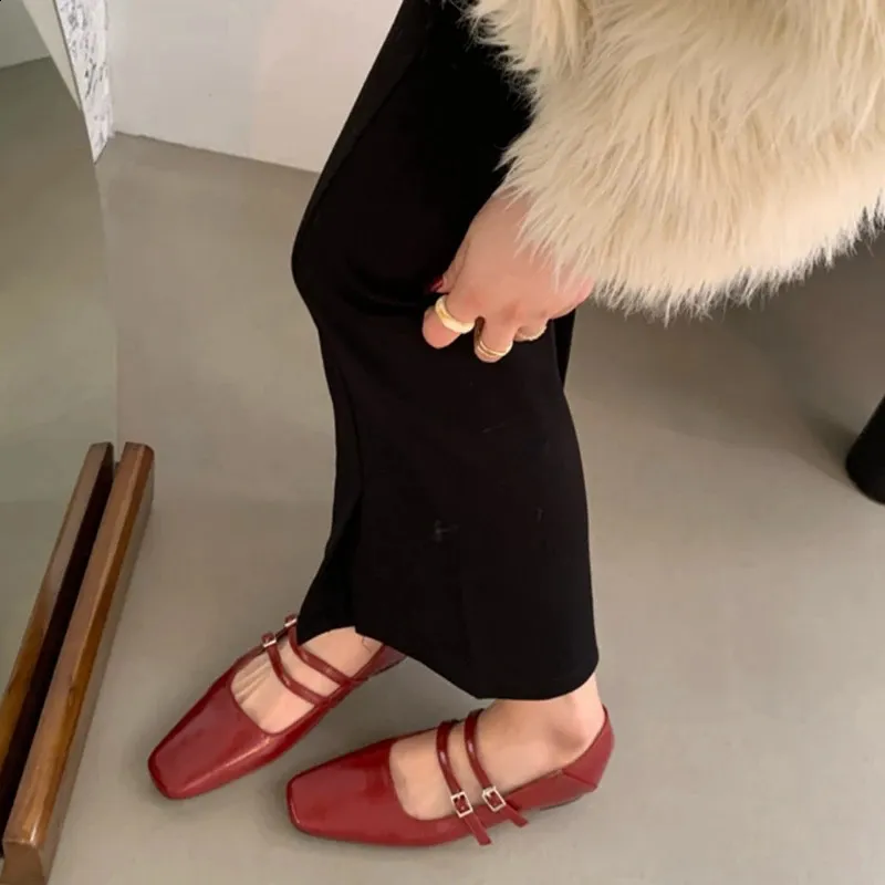 Women's Fashion Square Toe Shallow Mary Jane Ballet Flat Heel Casual Footwear