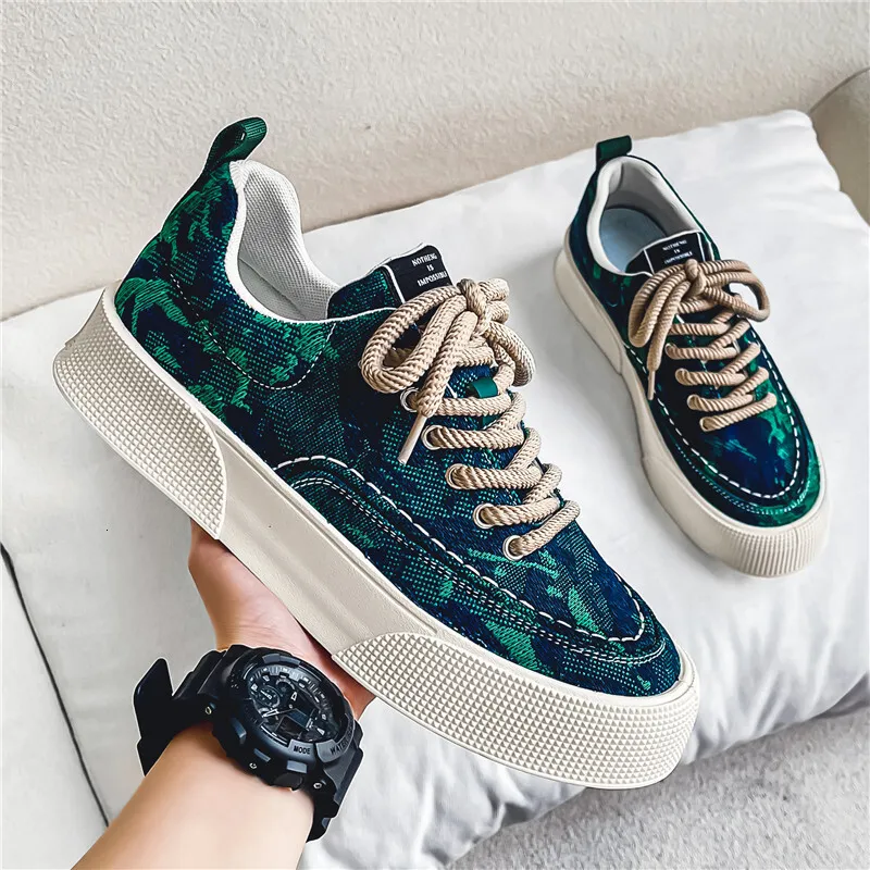 Canvas Thick Soled Printed Men's Casual Fashion Shoes