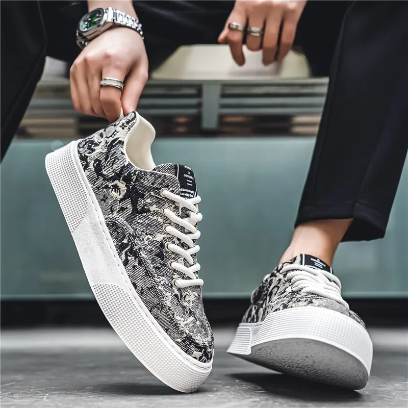 Canvas Thick Soled Printed Men's Casual Fashion Shoes