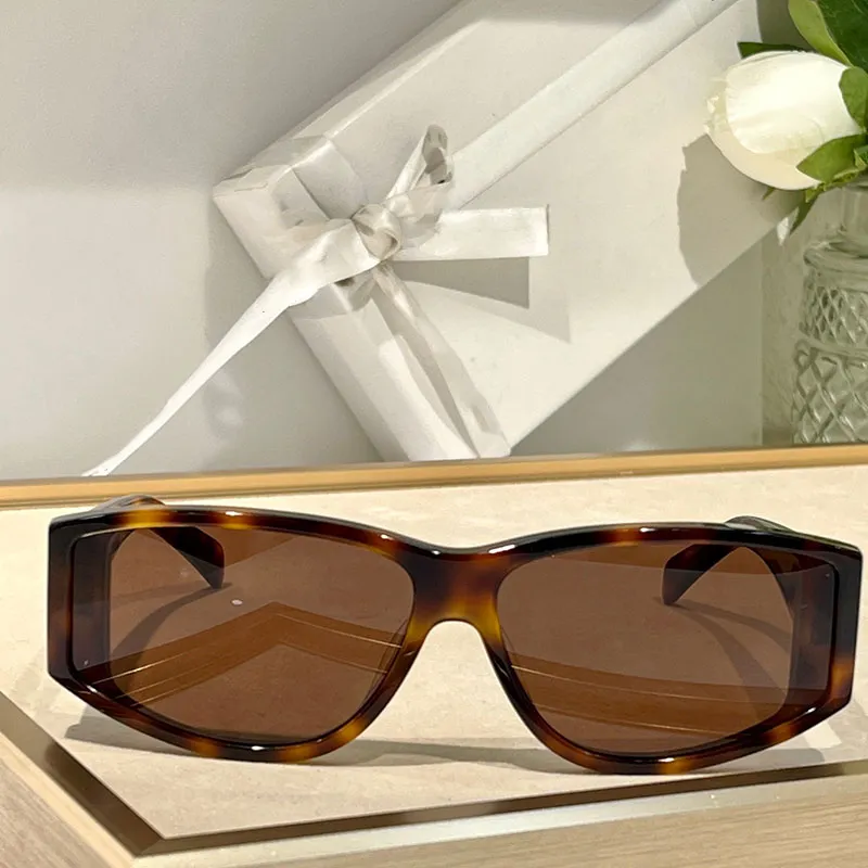 Ladies Fashion Rectangular Sunglasses Square Womens Fashion Sunglasses Outdoor Beach Eyewear Women Sunglasses