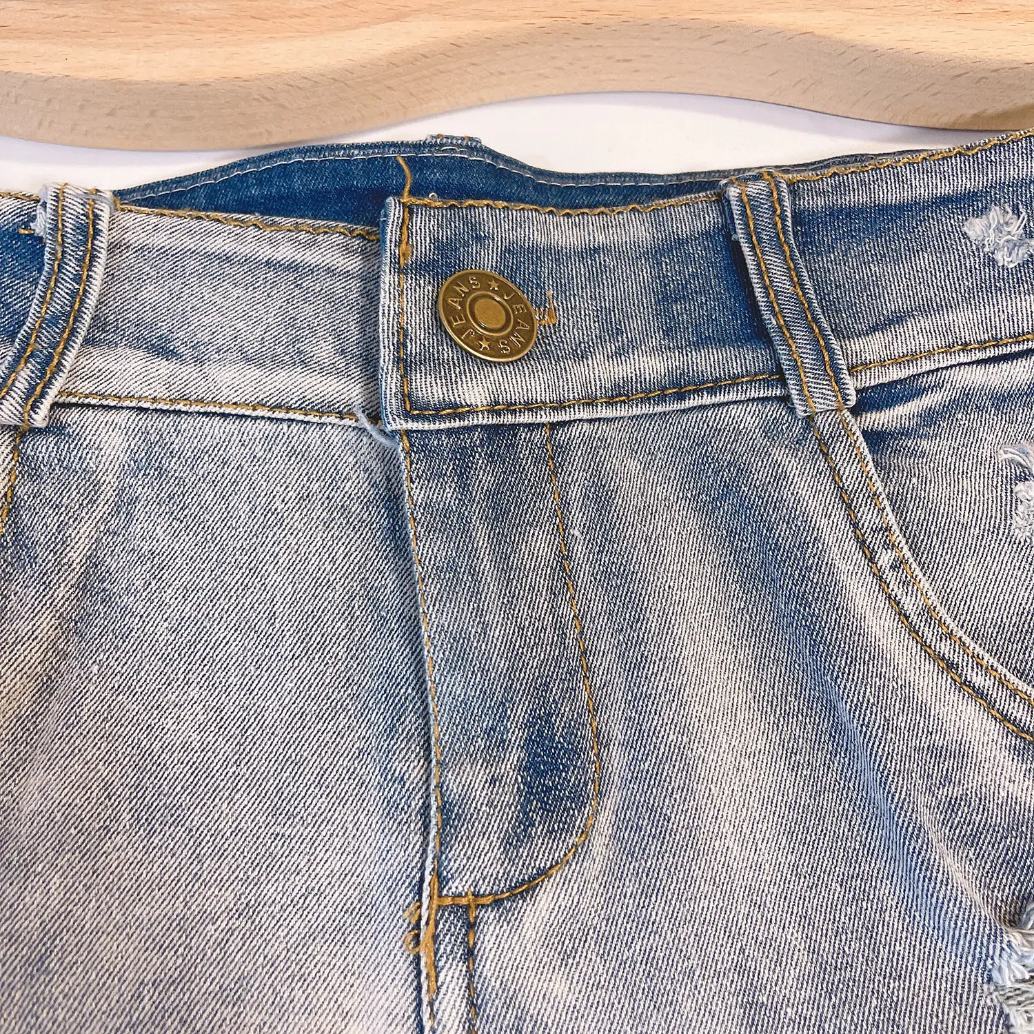 New Women's Sexy High Waist Raw Edge Skinny Denim Shorts For Summer Holidays