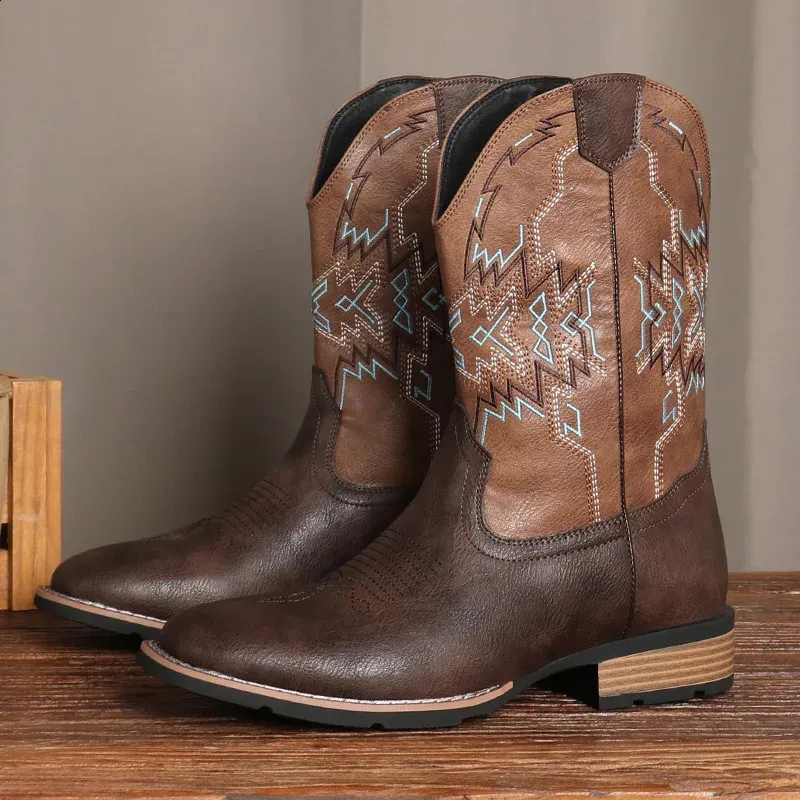 Mens Classic Retro Western Cowboy Boots Mens Fashion Patchwork Embroidery Small Leg Leather Boots