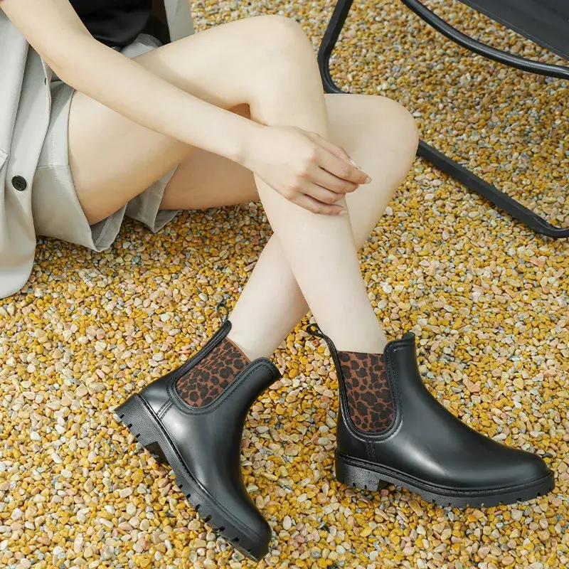 Women's Short Boot New Style Chelsea Anti Slip Wat...