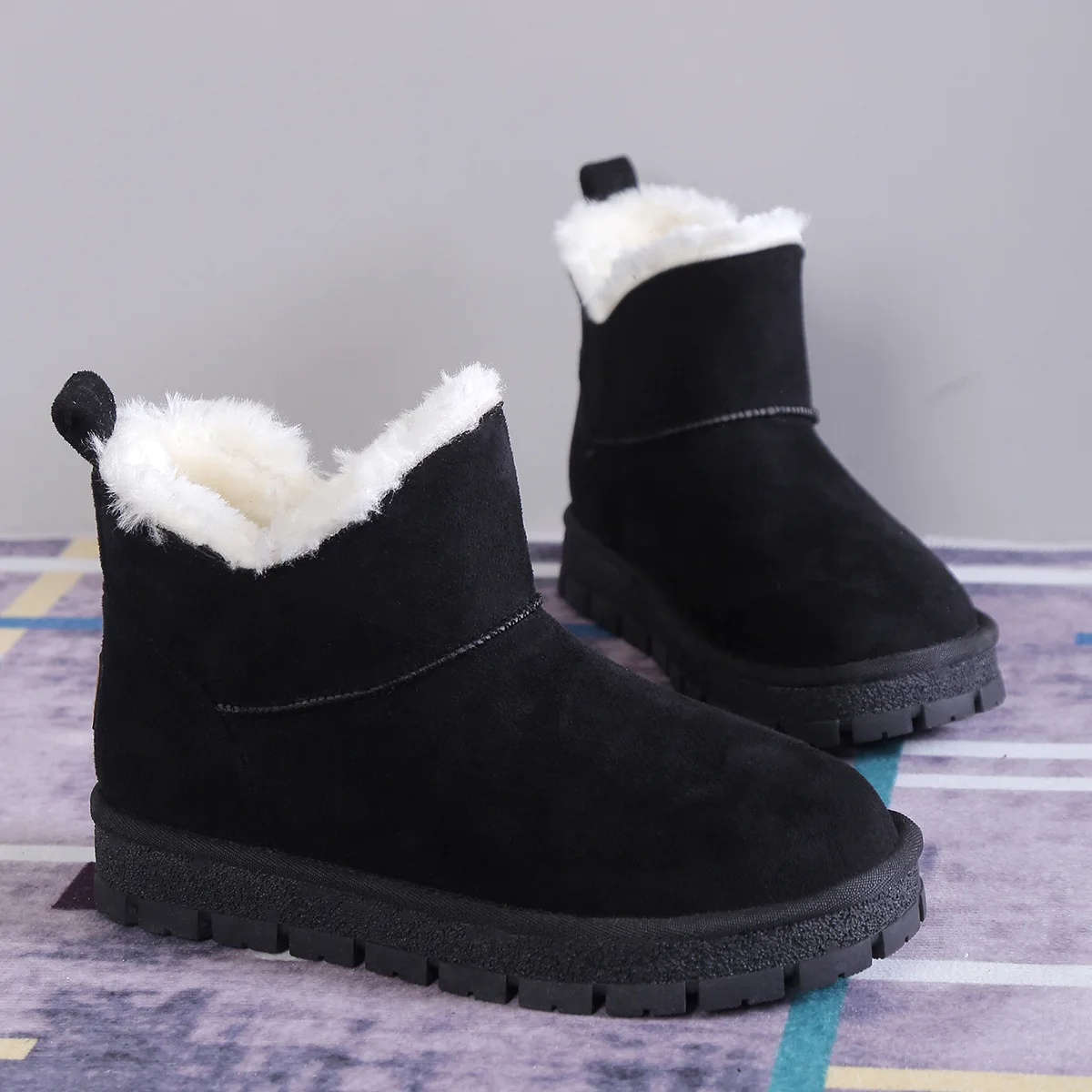 Classic Women Snow Boots Comfortable Warm Suede Ankle Booties Plush Thickened Winter Slip-On Female Shoes