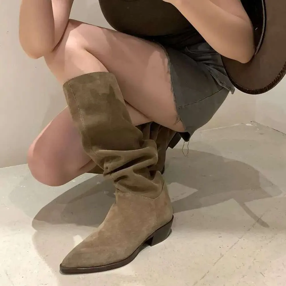 Suede Retro Slip-On Boots for Women, Featuring Pointed Toe and Square Heel, Ideal for Autumn and Winter Wear, Basic Knee-High Boots