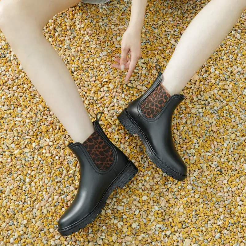 Women's Short Boot New Style Chelsea Anti Slip Waterproof Fashionable Leopard Print Outdoor Footwear