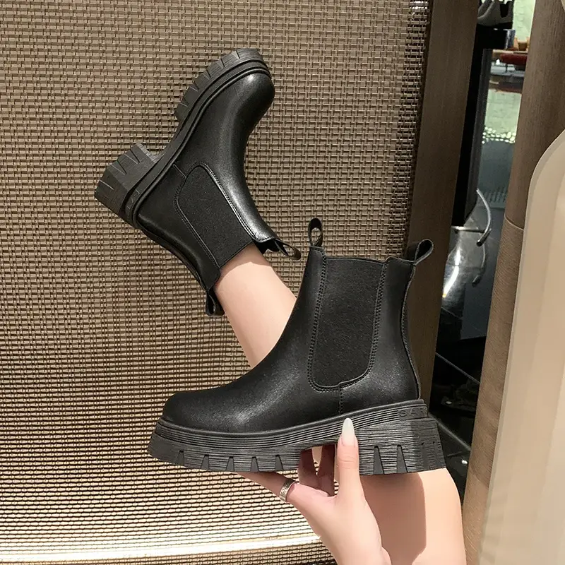 Round Toe Low Heel Women's Chelsea Motorcycle Solid Color Breathable Casual Ankle Boots