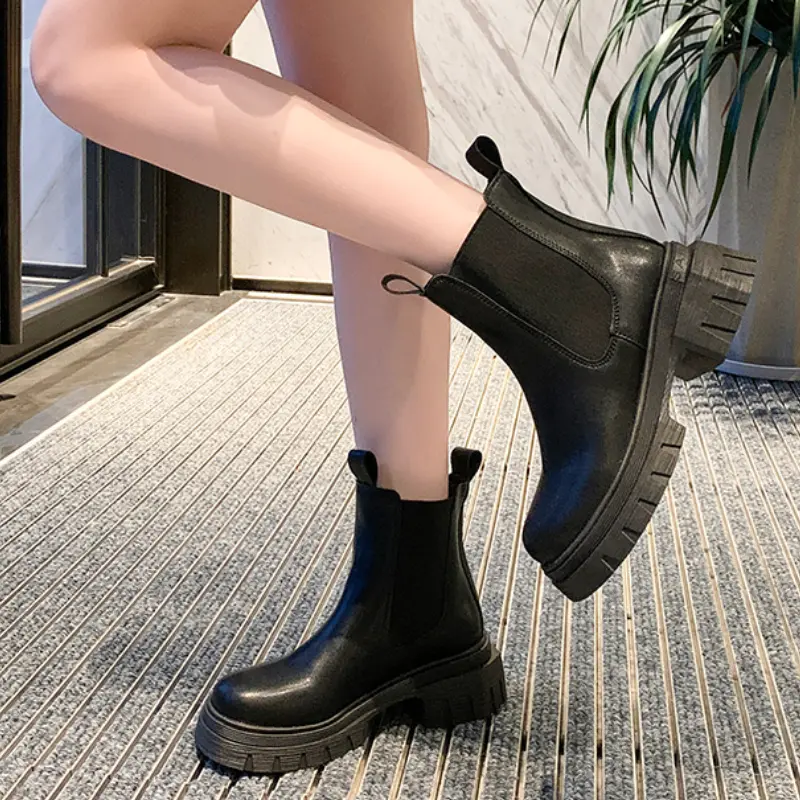 Round Toe Low Heel Women's Chelsea Motorcycle Solid Color Breathable Casual Ankle Boots