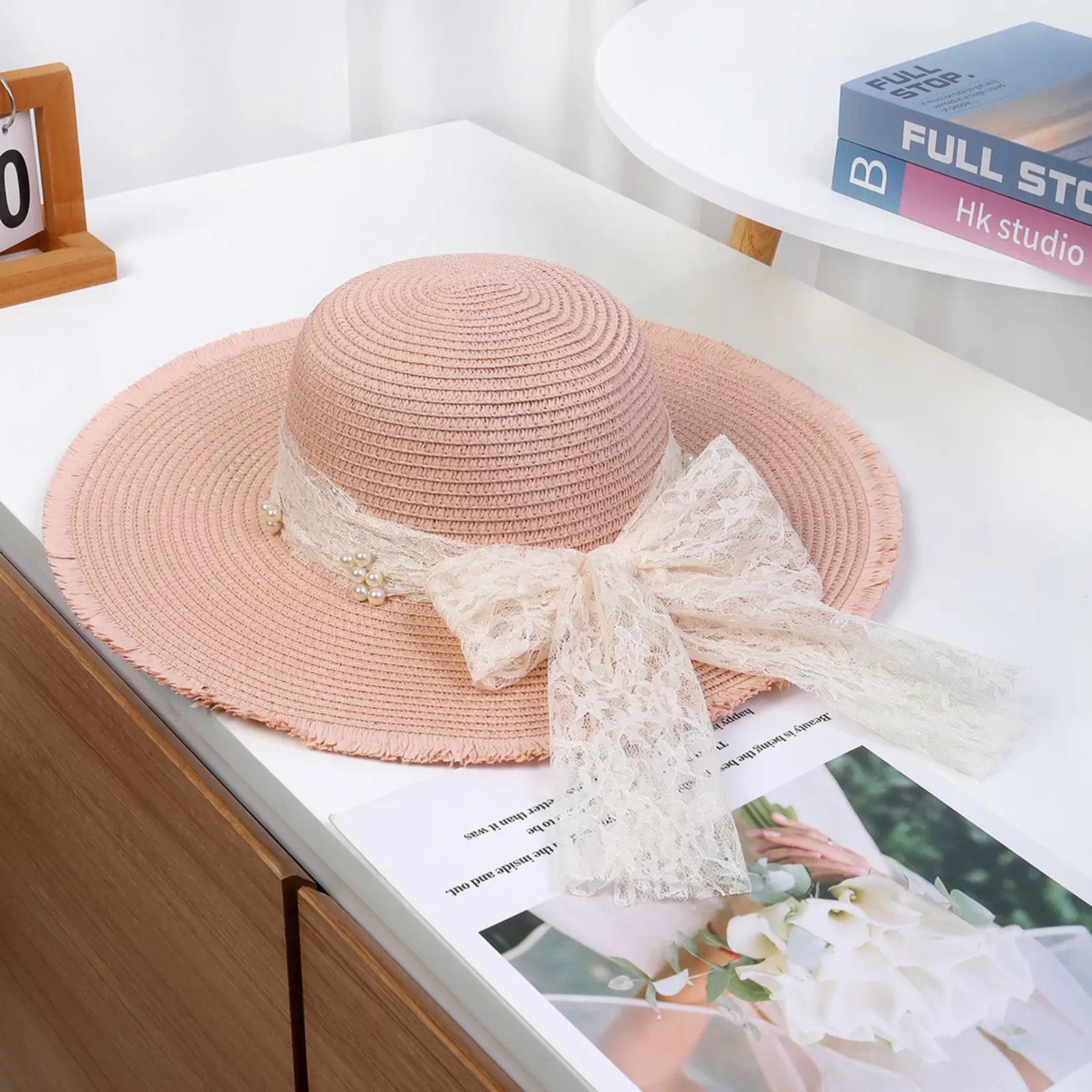 Sweet Women Wide Brim Straw Hat Cool Beach Hat Tra...