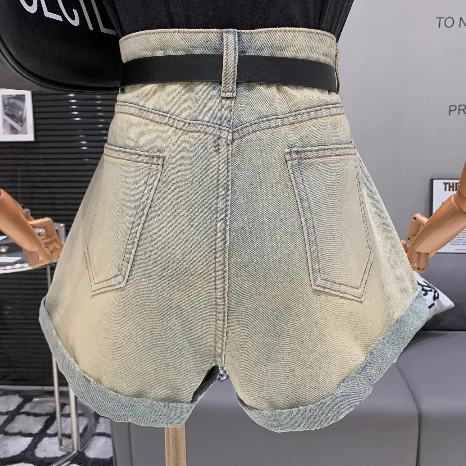 Retro Diamond Denim Shorts Women High Waist Thin Curling Wide Leg Jeans