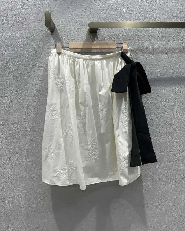 Skirts Women Fashion Spring Summer Embroidered Cot...