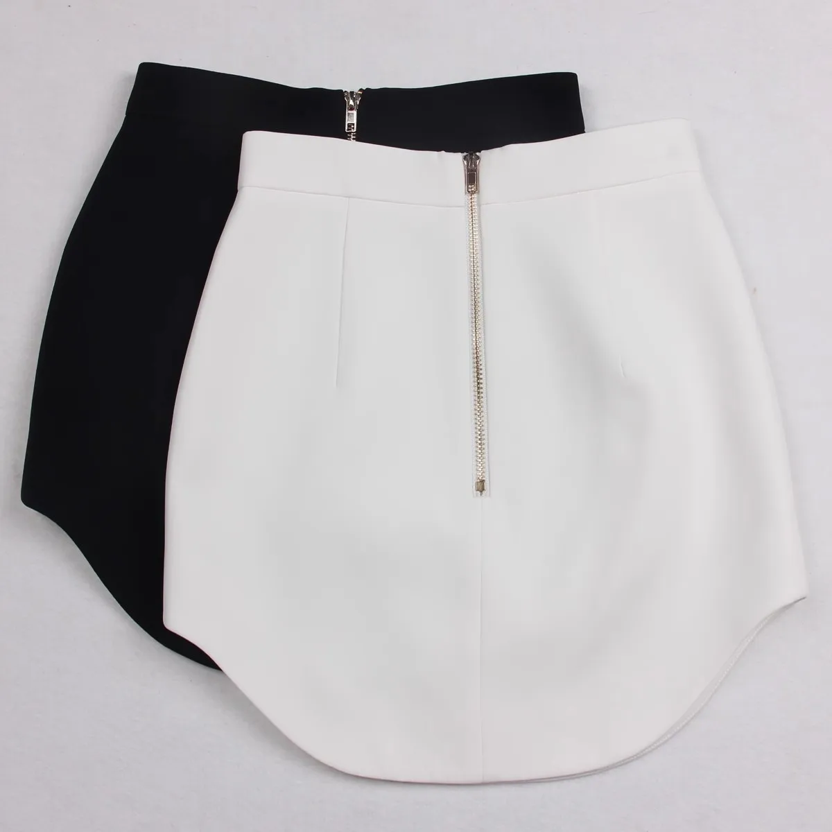 Curved Double Row Button Back Zipper Slim Fit Temperament Commuting Women's Short Skirt