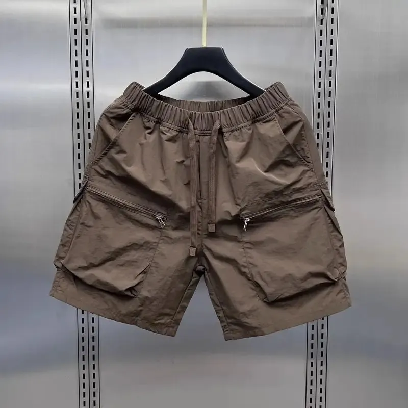 Men's Retro Multi Pocket Cargo Shorts Summer Thin And Loose Straight Casual Jacket Hat Solid Color Drawstring Shorts