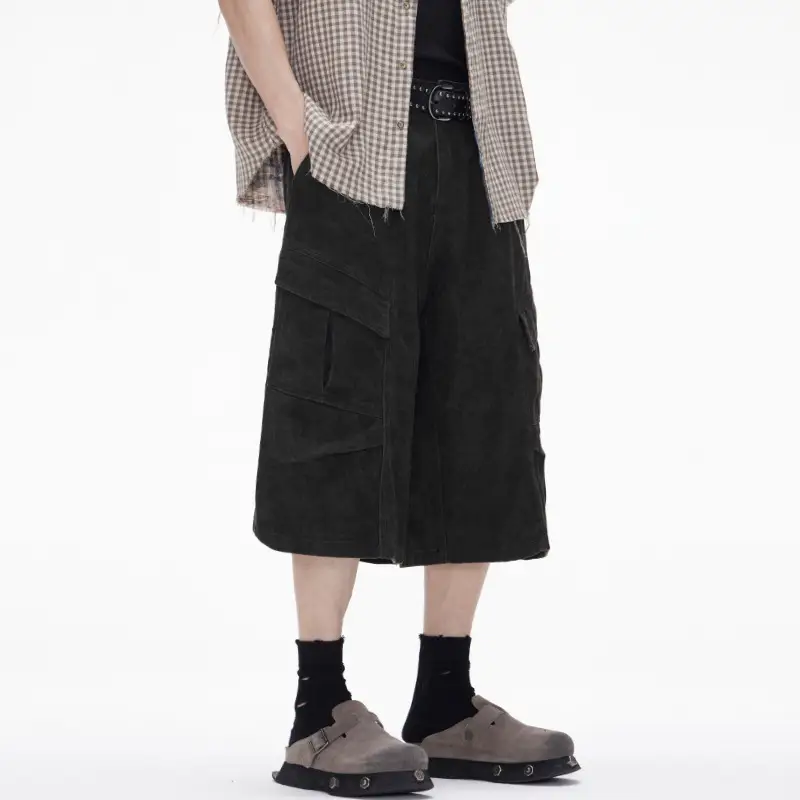 Men's Distressed Denim Jeans With Multiple Pockets And A Plain Color Design With Pleats