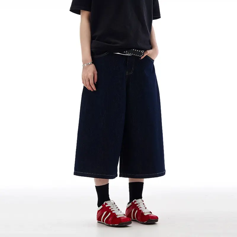 Men's Denim Shorts, Solid Color Design, Straight-Leg Style, Loose And Comfortable, Simple And Stylish.