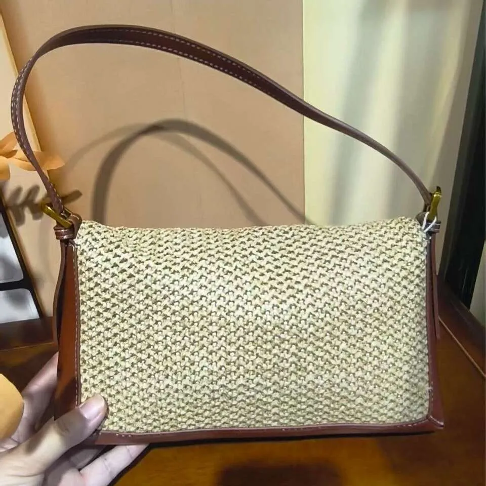 Women's Shoulder Underarm Simple Straw Bag Beach Bag