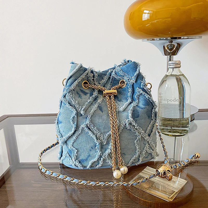 Bucket Crossbody Bag Women's Denim Handbag Women's Fashion Plush Tassel Bag