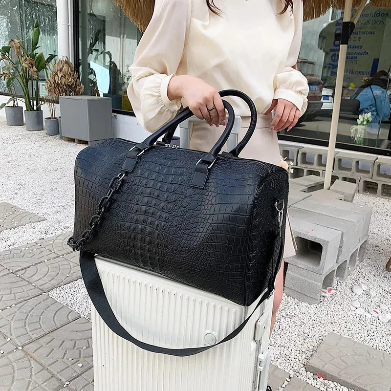 Fashion Travel Bags For Women Punk Style Chain Shoulder Bag Large Capacity Handbag Tote Female