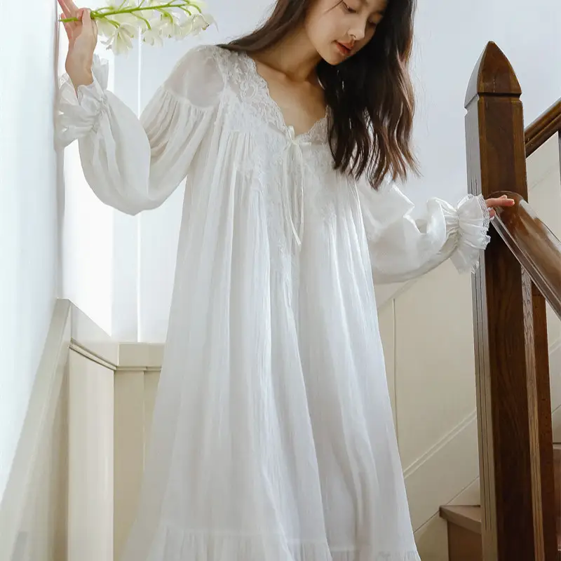 Vintage Embroidery Women's Long Nightgowns Lace Sleepwear Elegant Loose Nighty Dress