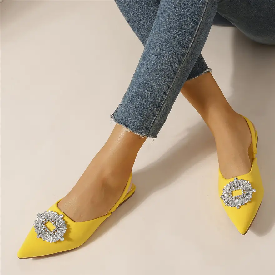Women's Closed-Toe Slippers, Fashionable Crystal Pointed-Toe Flat Shoes