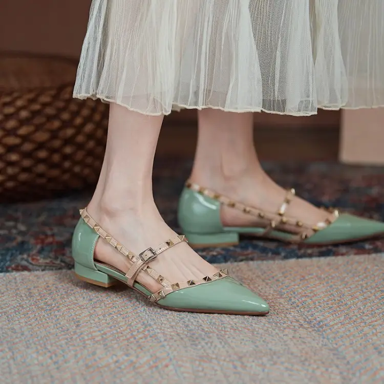 Women's Pointed-Toe Flat Sandals With Studs Slip-On Flat Shoes