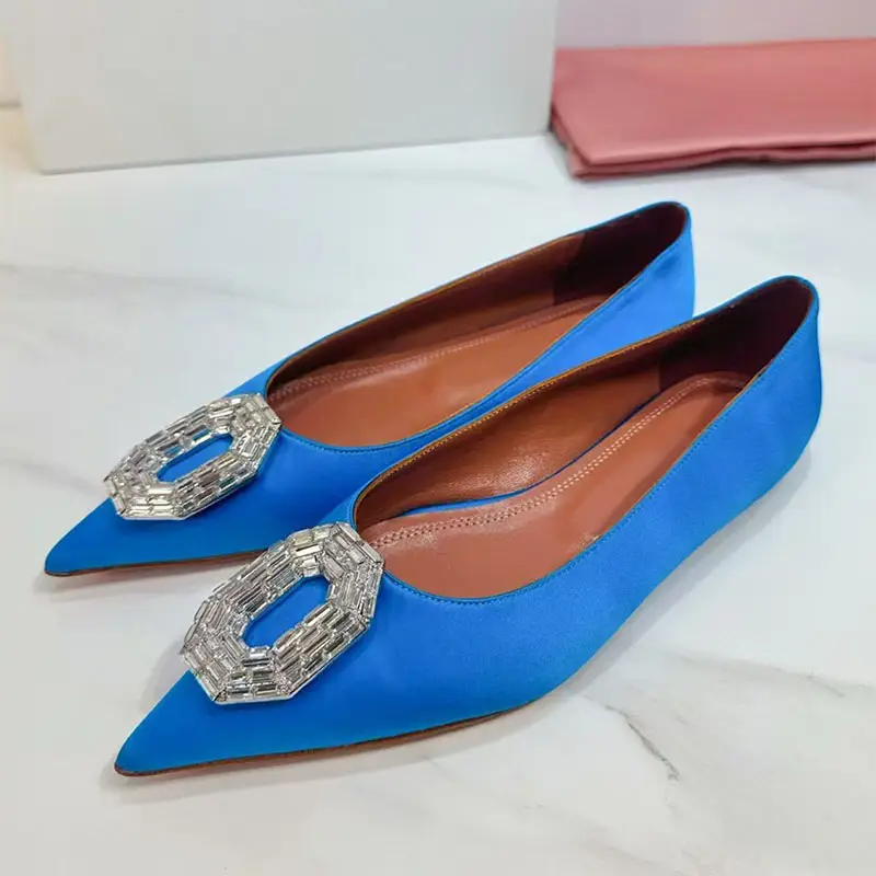 Classic Pointed Toe ...