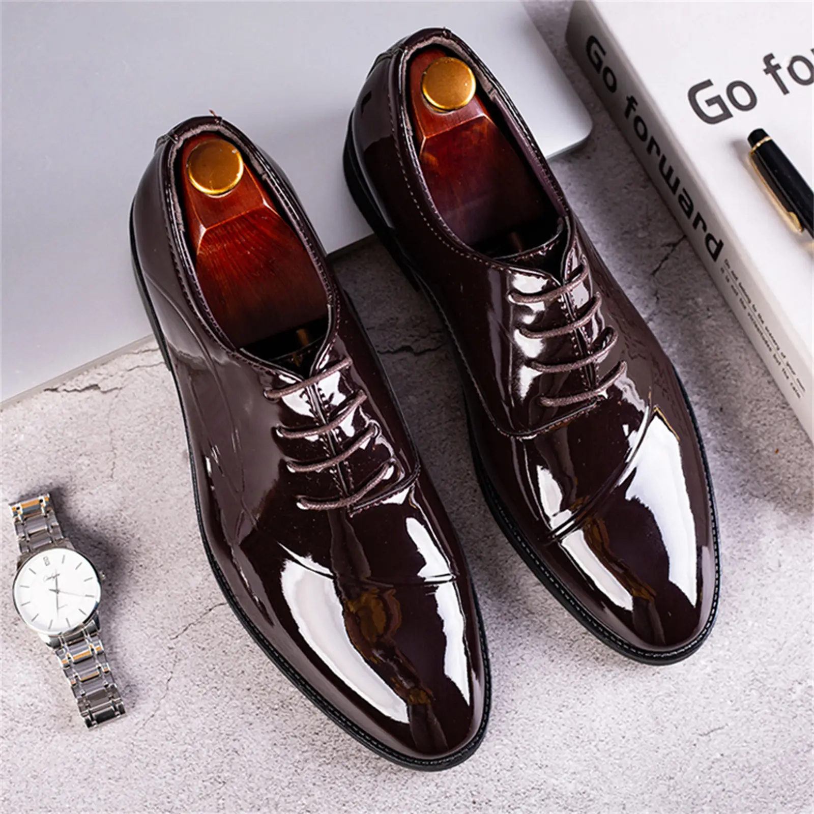 Men's Dress Shoes Classic Modern Formal Business Oxford Shoe Comfortable Tuxedo Casual Lace-Up Formal Shoes