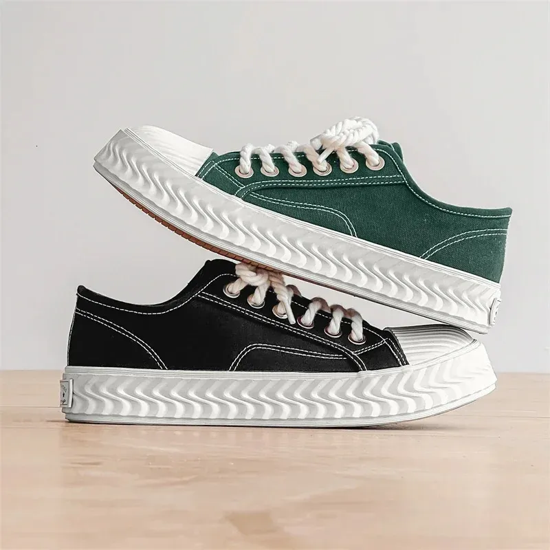 Men Shoes Sneakers Canvas Shoes Breathable Thin Section Thick Bottom Casual Sneakers Versatile